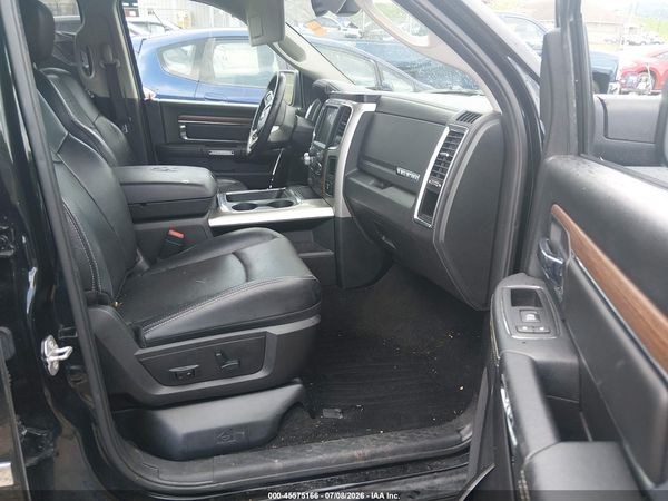 2016 RAM 1500 LARAMIE