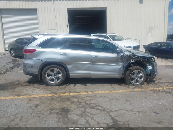 2018 TOYOTA HIGHLANDER LIMITED