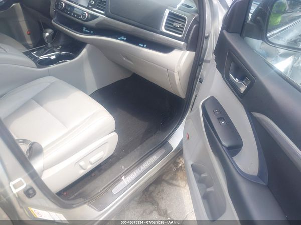 2018 TOYOTA HIGHLANDER LIMITED