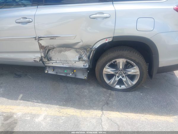 2018 TOYOTA HIGHLANDER LIMITED