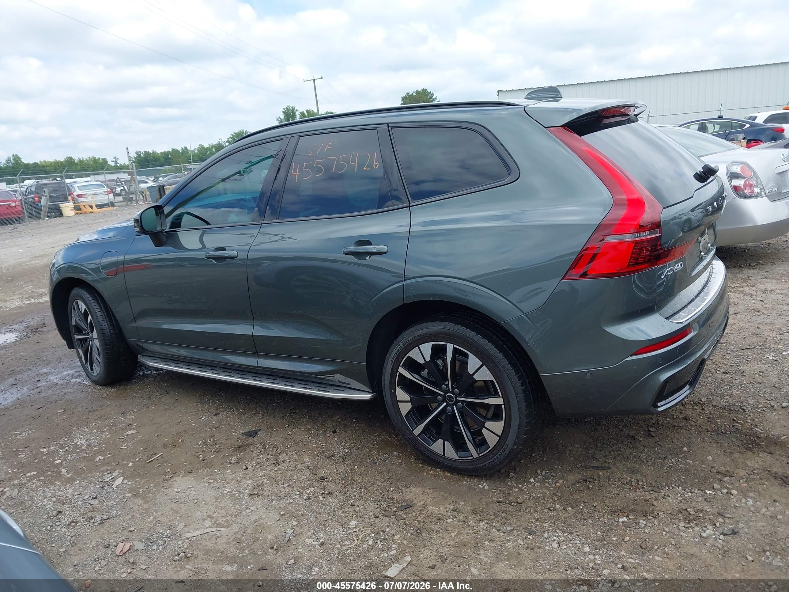 2026 VOLVO XC60 PLUG-IN HYBRID