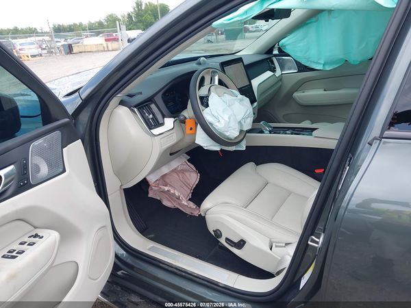 2026 VOLVO XC60 PLUG-IN HYBRID
