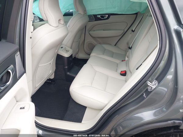 2026 VOLVO XC60 PLUG-IN HYBRID