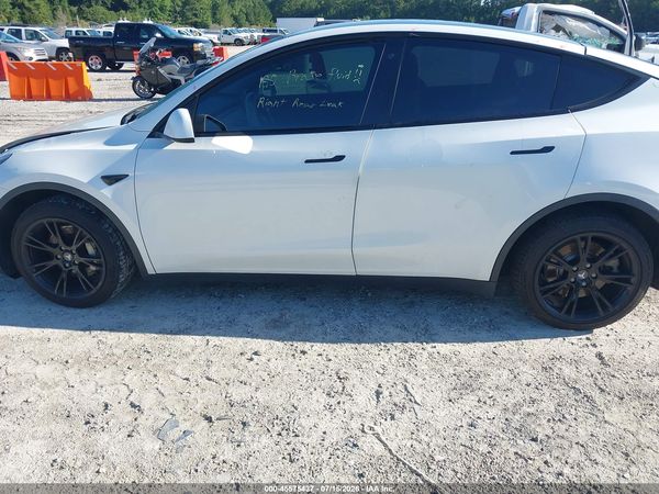 2020 TESLA MODEL Y