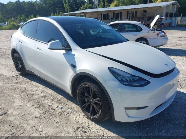 2020 TESLA MODEL Y