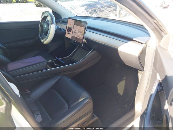 2020 TESLA MODEL Y