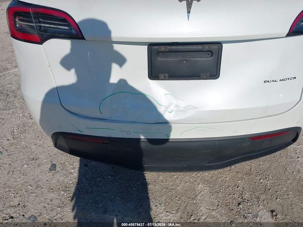2020 TESLA MODEL Y