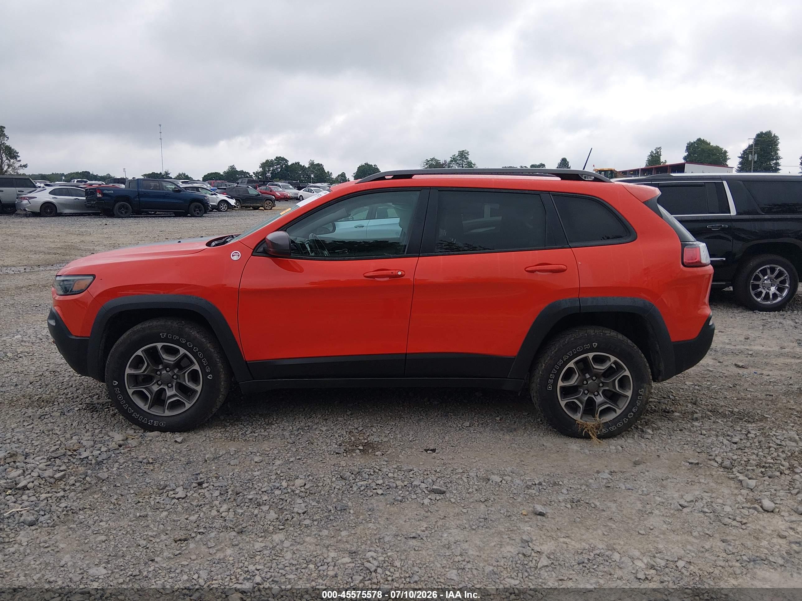 2021 JEEP CHEROKEE TRAILHAWK 4X4