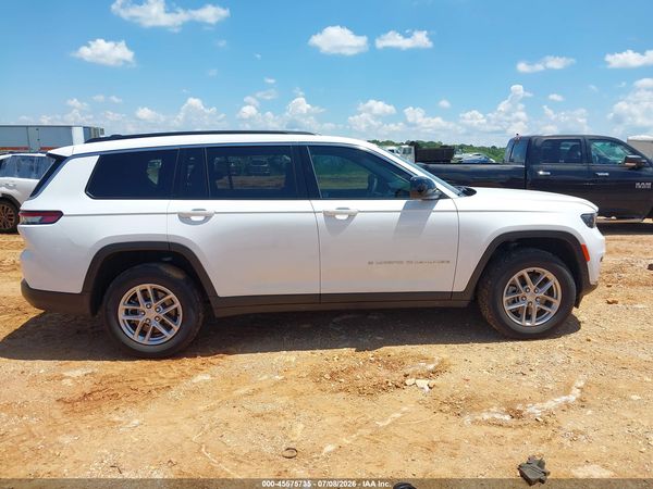 2025 JEEP GRAND CHEROKEE L LAREDO X 4X4