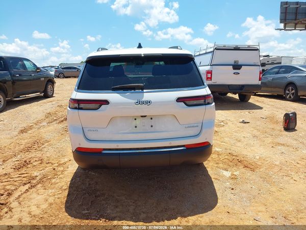 2025 JEEP GRAND CHEROKEE L LAREDO X 4X4