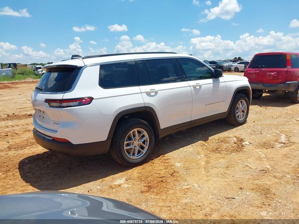 2025 JEEP GRAND CHEROKEE L LAREDO X 4X4