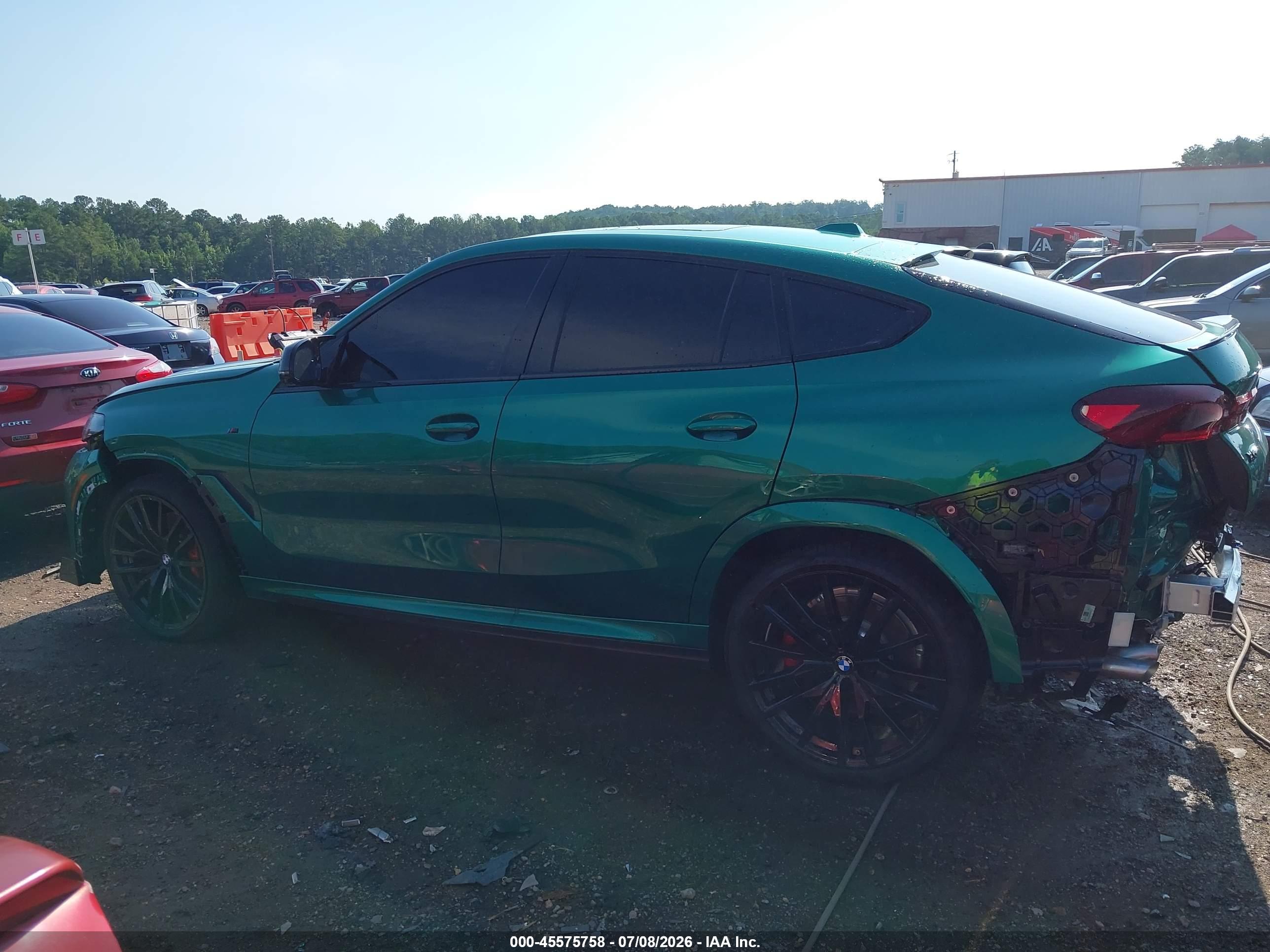 2026 BMW X6 M60I