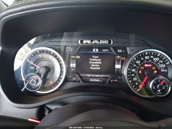 2020 RAM 1500 LARAMIE  4X2 5'7 BOX