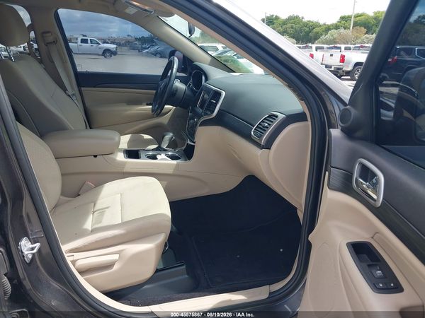 2019 JEEP GRAND CHEROKEE LAREDO E 4X2