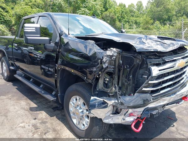 2025 CHEVROLET SILVERADO 2500HD 4WD  STANDARD BED LTZ — I12