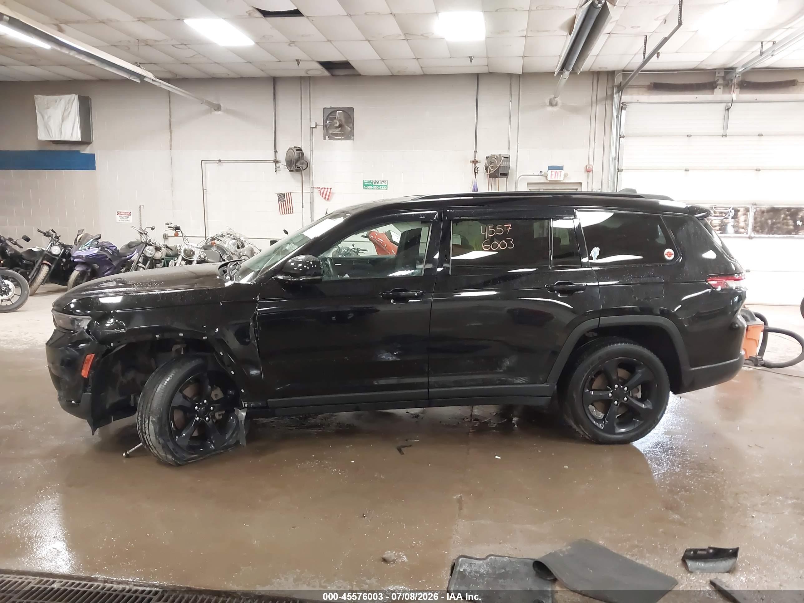 2022 JEEP GRAND CHEROKEE L ALTITUDE 4X4