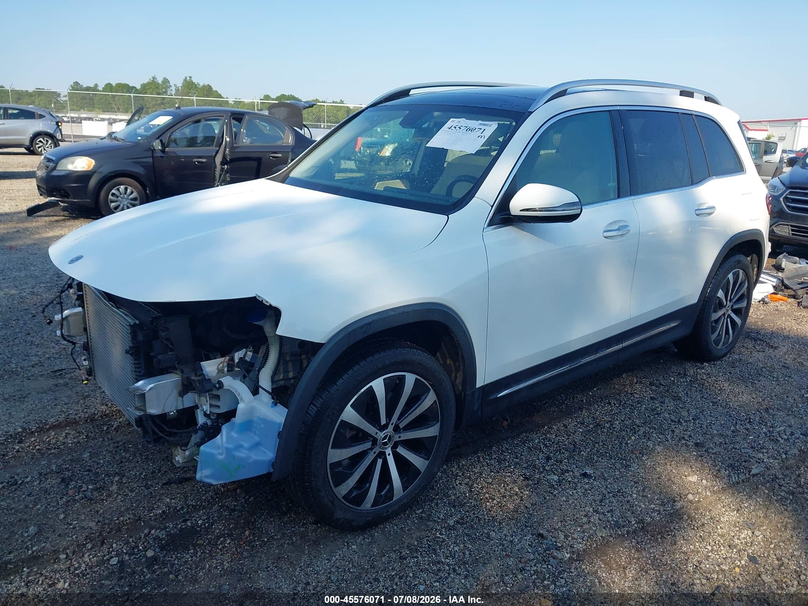 2023 MERCEDES-BENZ GLB 250 4MATIC