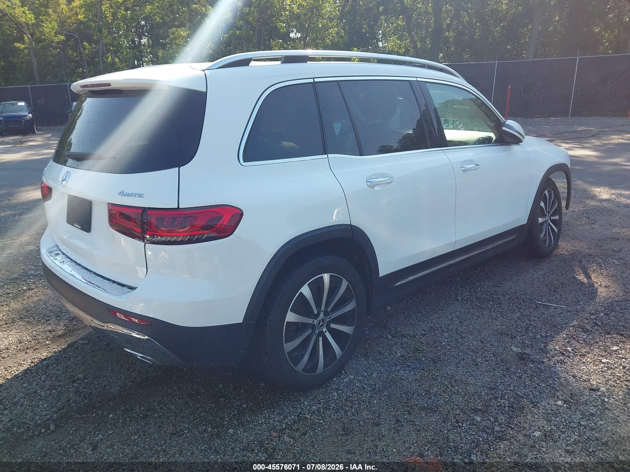 2023 MERCEDES-BENZ GLB 250 4MATIC