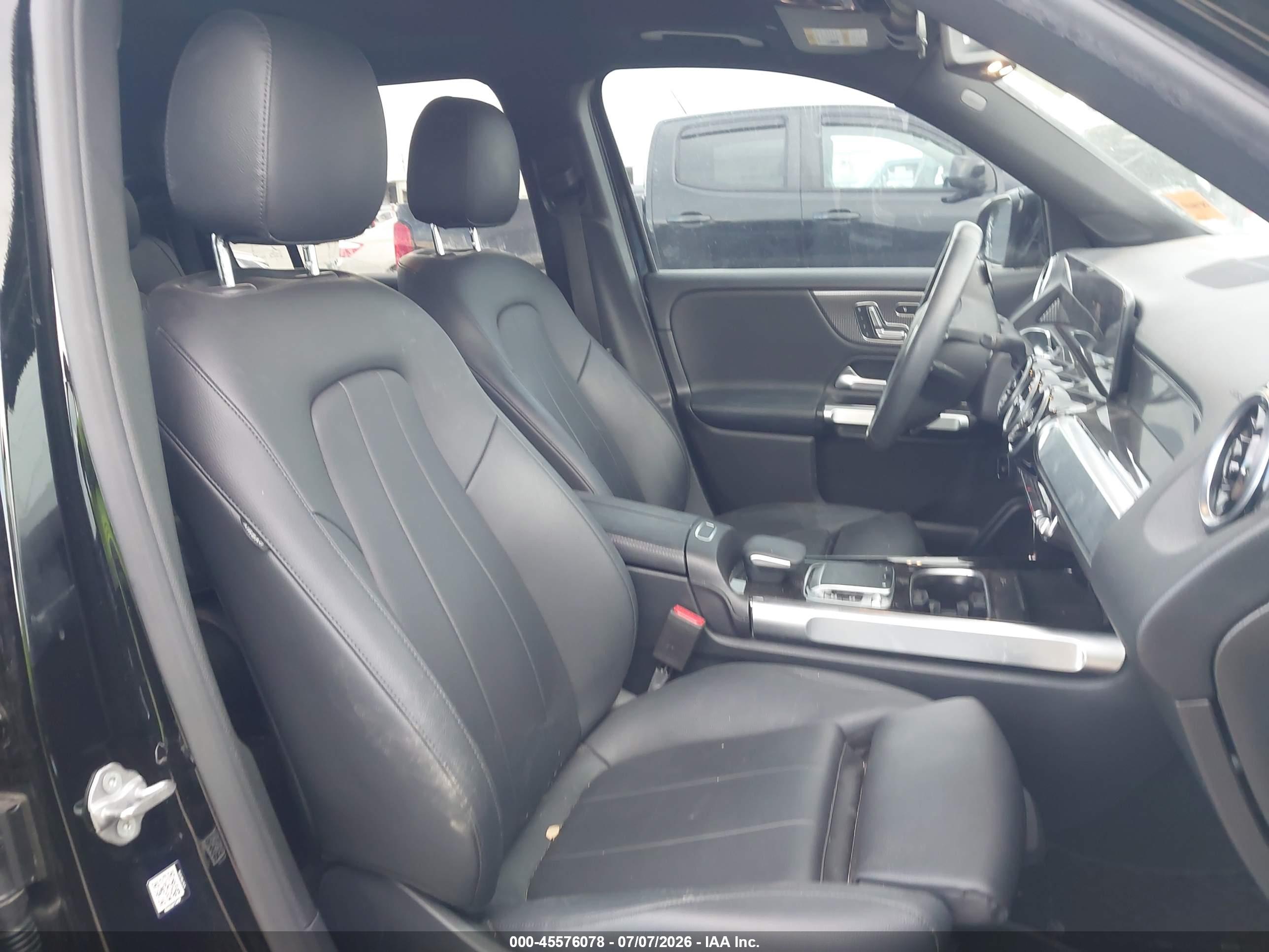 2020 MERCEDES-BENZ GLB 250 GLB250