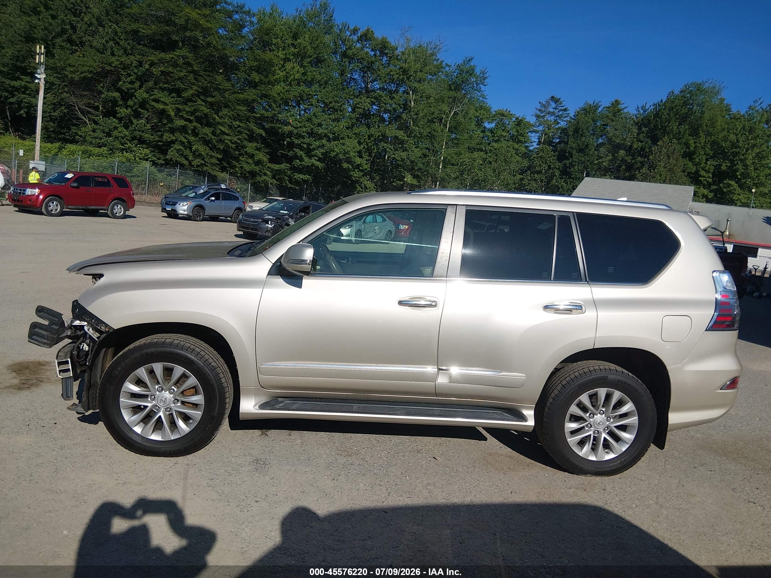 2016 LEXUS GX 460