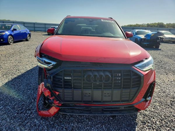 2024 AUDI Q3