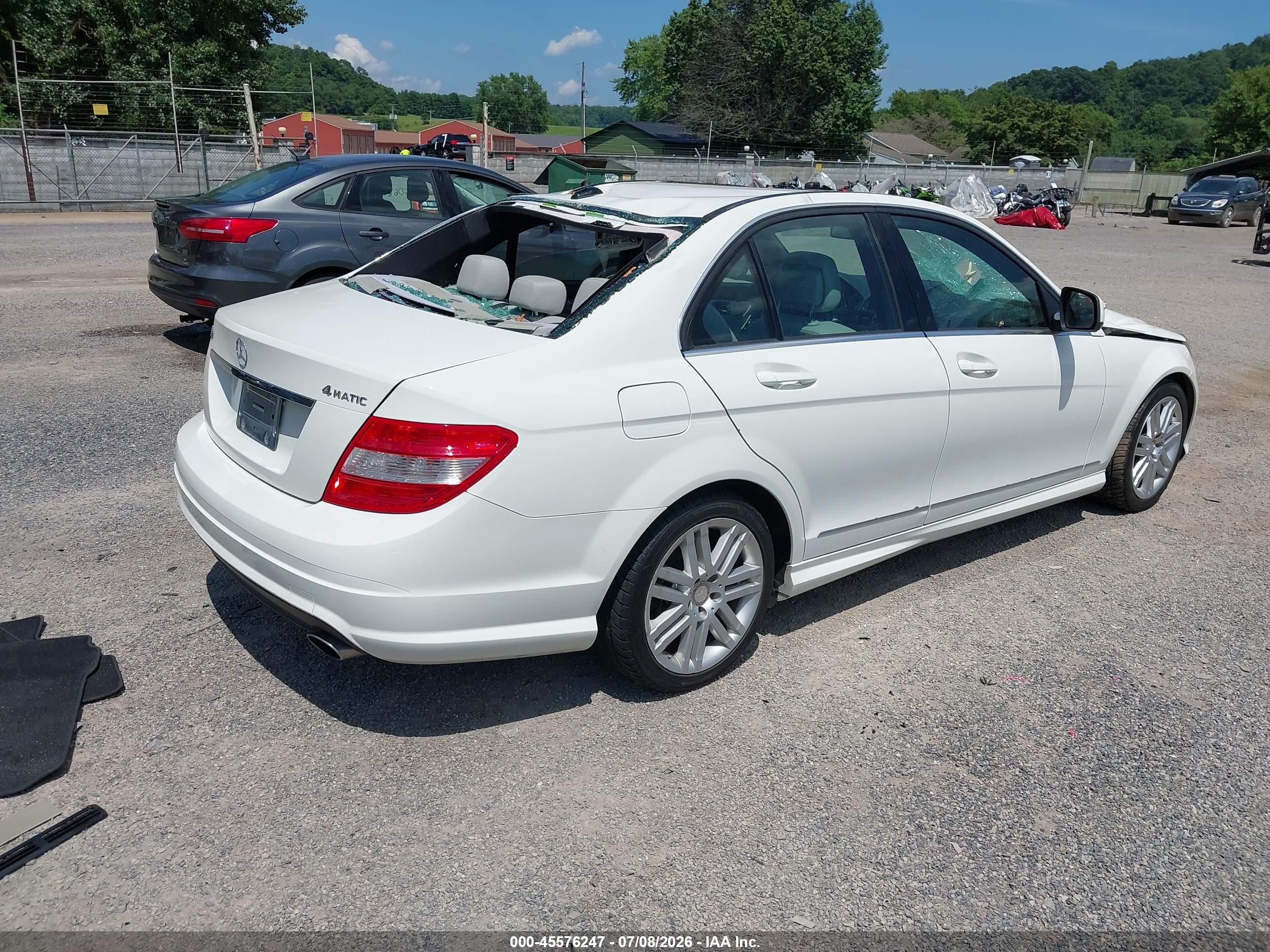 2009 MERCEDES-BENZ C 300 C300 4-MATIC