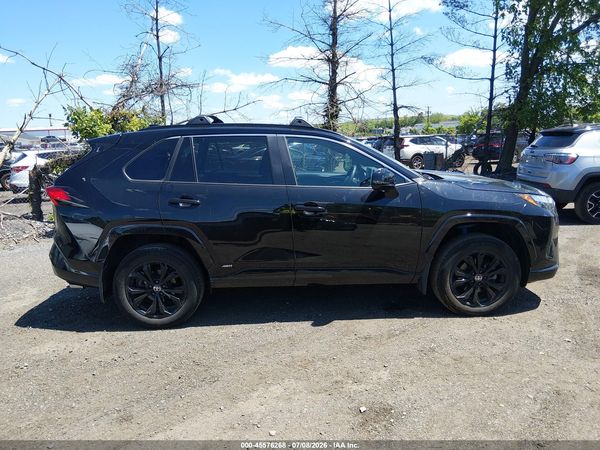 2024 TOYOTA RAV4 HYBRID SE
