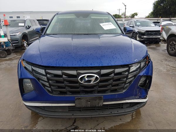 2022 HYUNDAI TUCSON SE