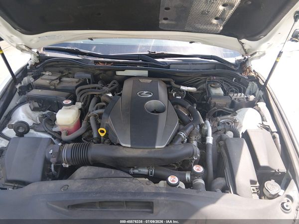 2018 LEXUS IS 300
