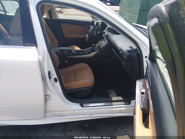 2018 LEXUS IS 300