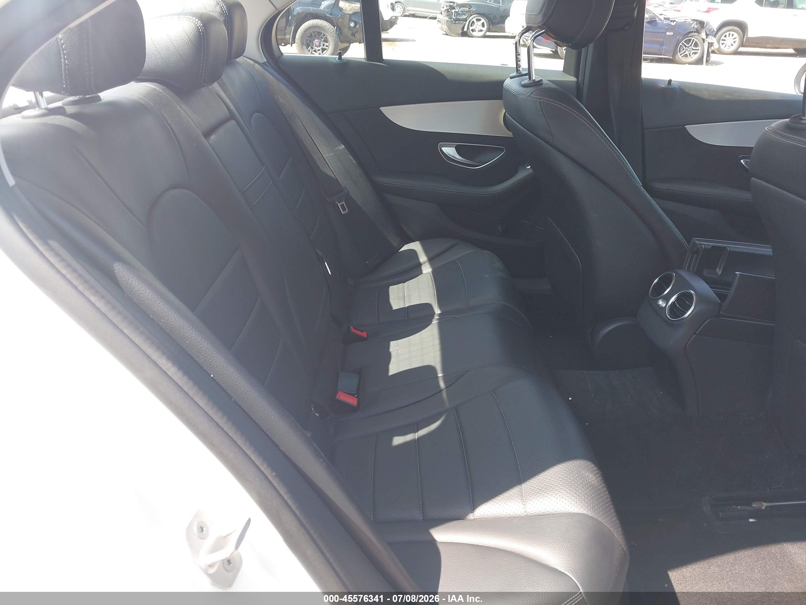 2016 MERCEDES-BENZ C 300 C300