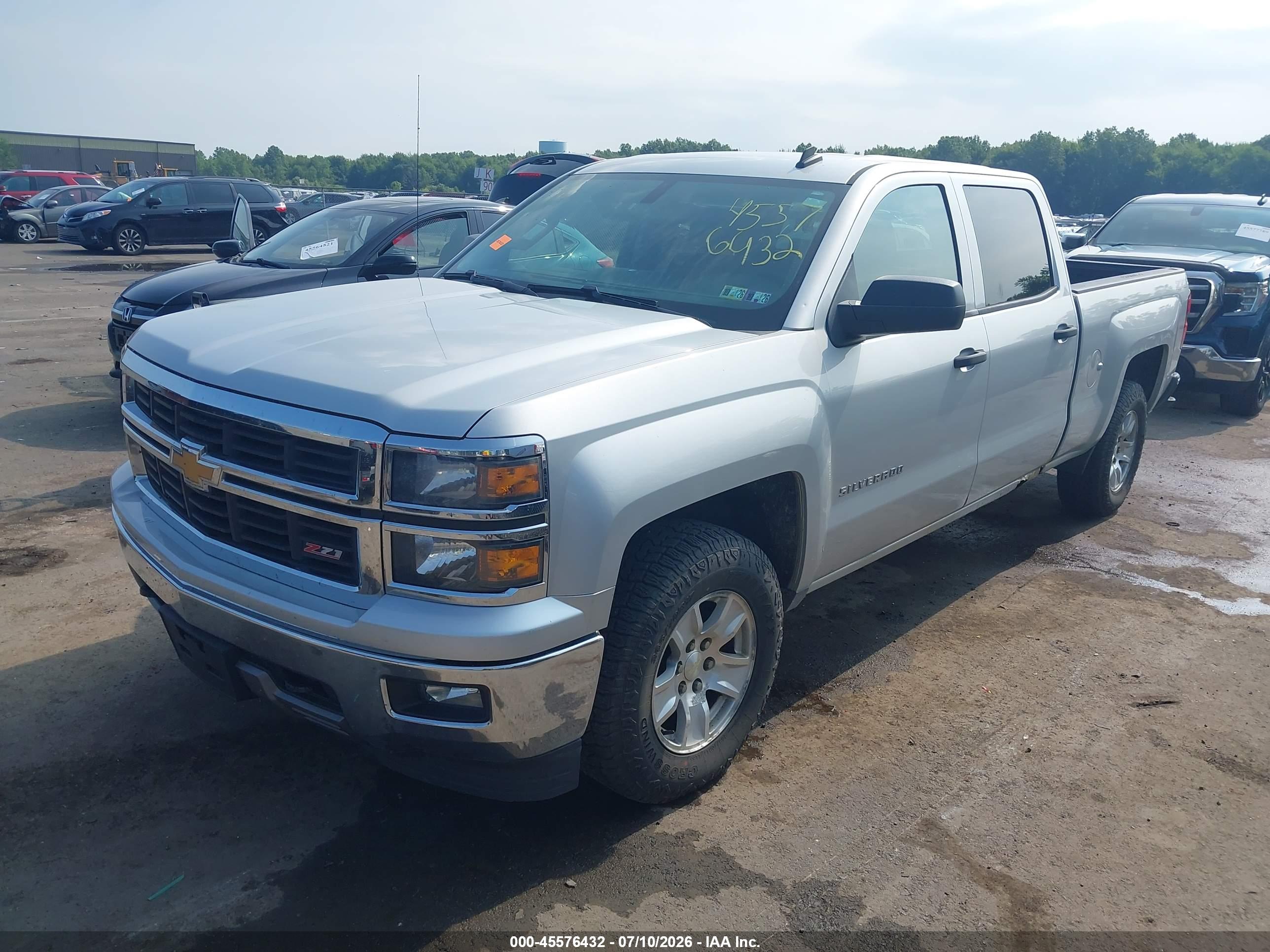 2014 CHEVROLET SILVERADO 1500 LT — I2