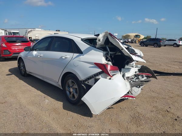 2022 HYUNDAI ELANTRA SE