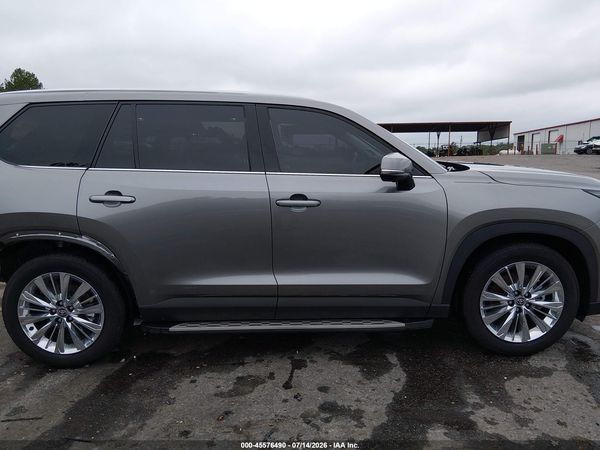 2025 TOYOTA GRAND HIGHLANDER PLATINUM