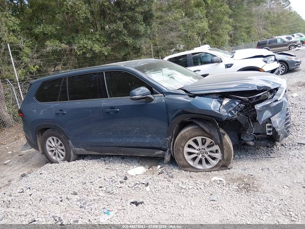 2025 TOYOTA GRAND HIGHLANDER XLE
