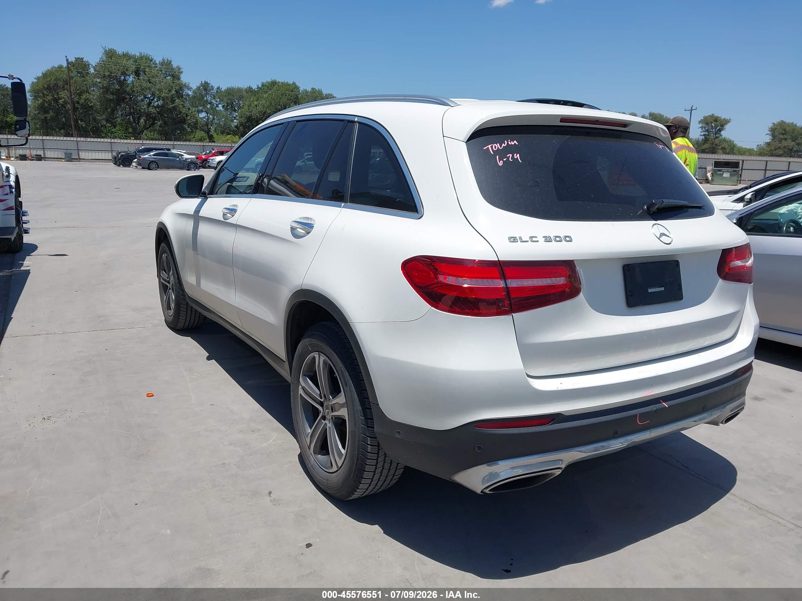 2018 MERCEDES-BENZ GLC 300 GLC300