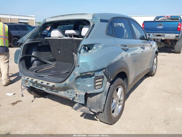 2022 HYUNDAI KONA SE