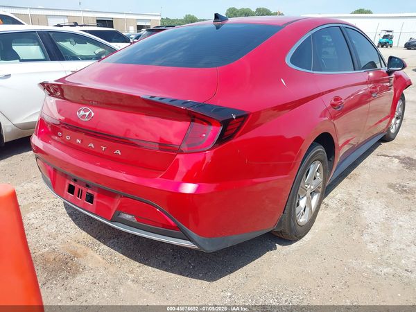 2022 HYUNDAI SONATA SE