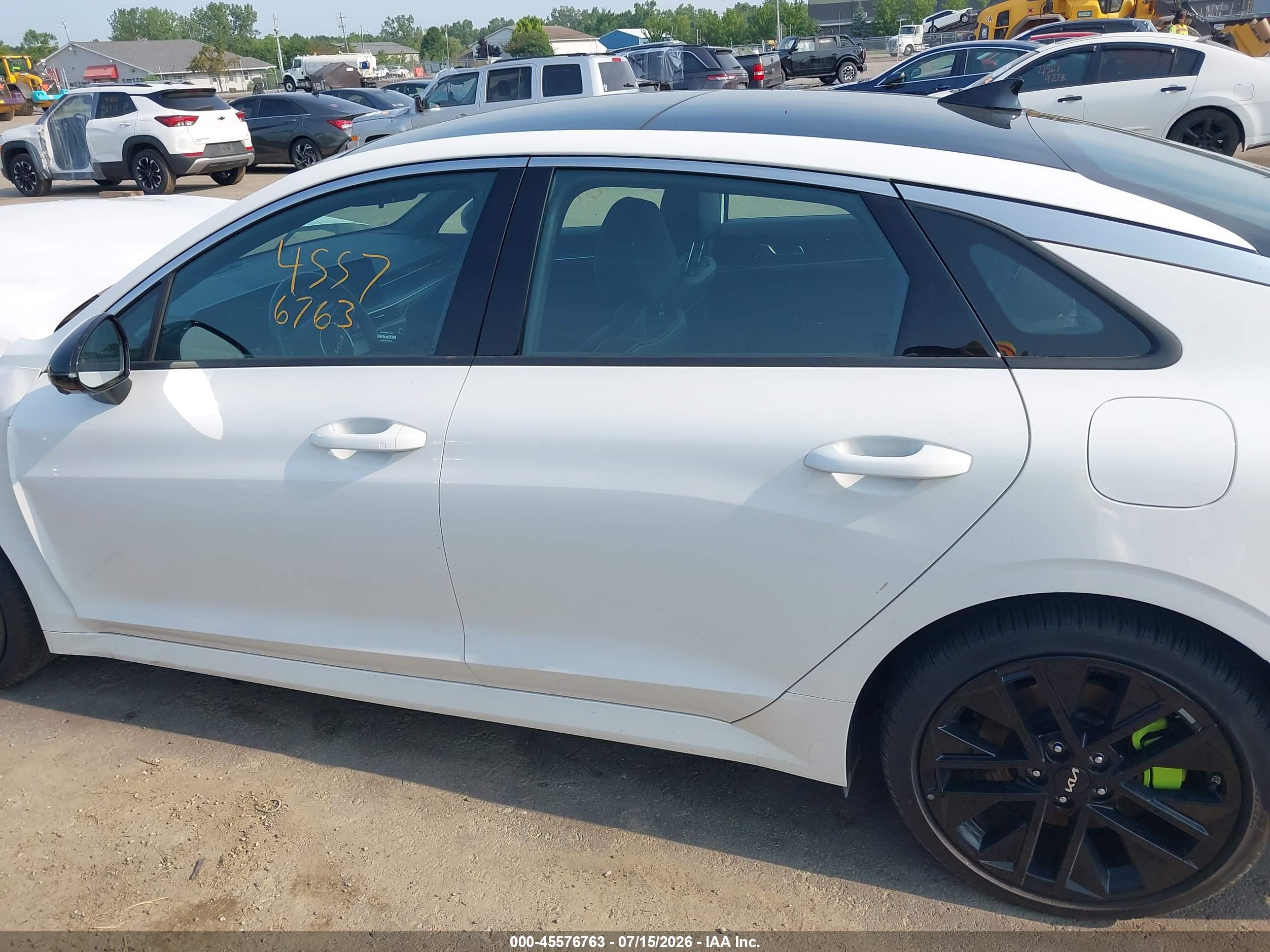 2026 KIA K5 GT