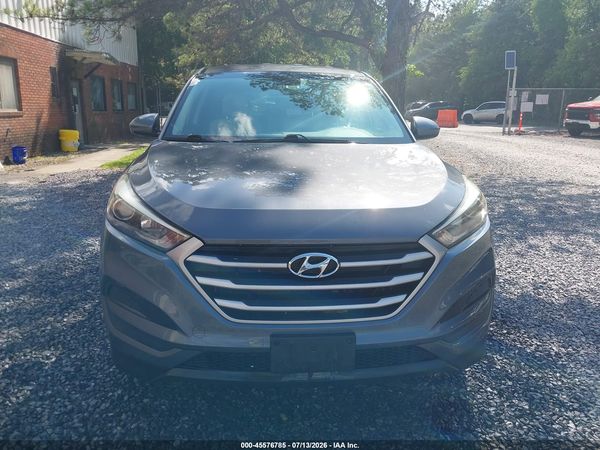 2018 HYUNDAI TUCSON SE