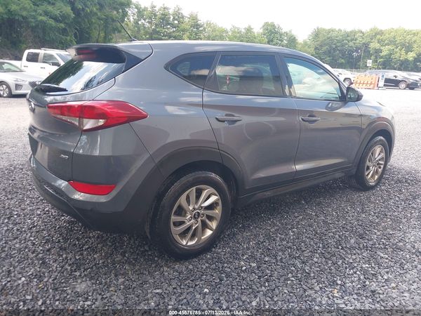 2018 HYUNDAI TUCSON SE