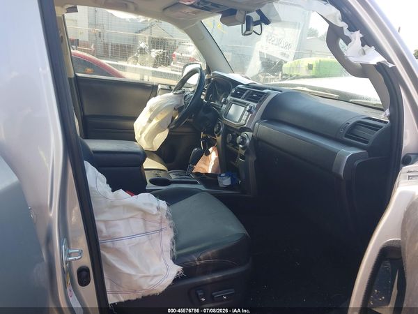 2016 TOYOTA 4RUNNER SR5 PREMIUM