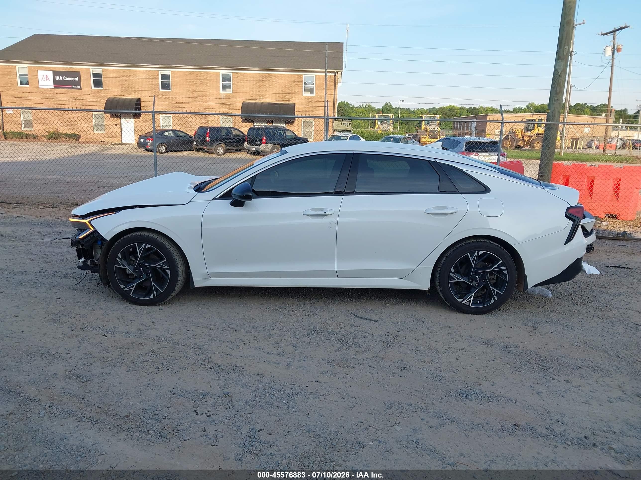 2025 KIA K5 GT-LINE