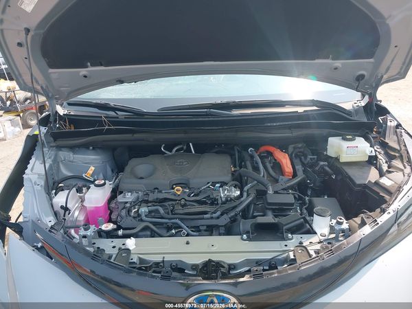 2025 TOYOTA SIENNA XSE