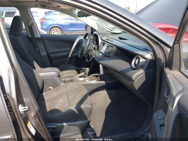 2017 TOYOTA RAV4 XLE