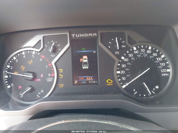 2025 TOYOTA TUNDRA SR5