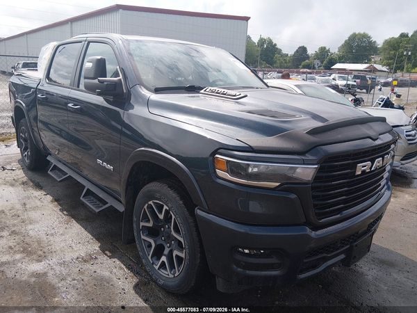 2025 RAM 1500 LARAMIE  4X4 5'7 BOX