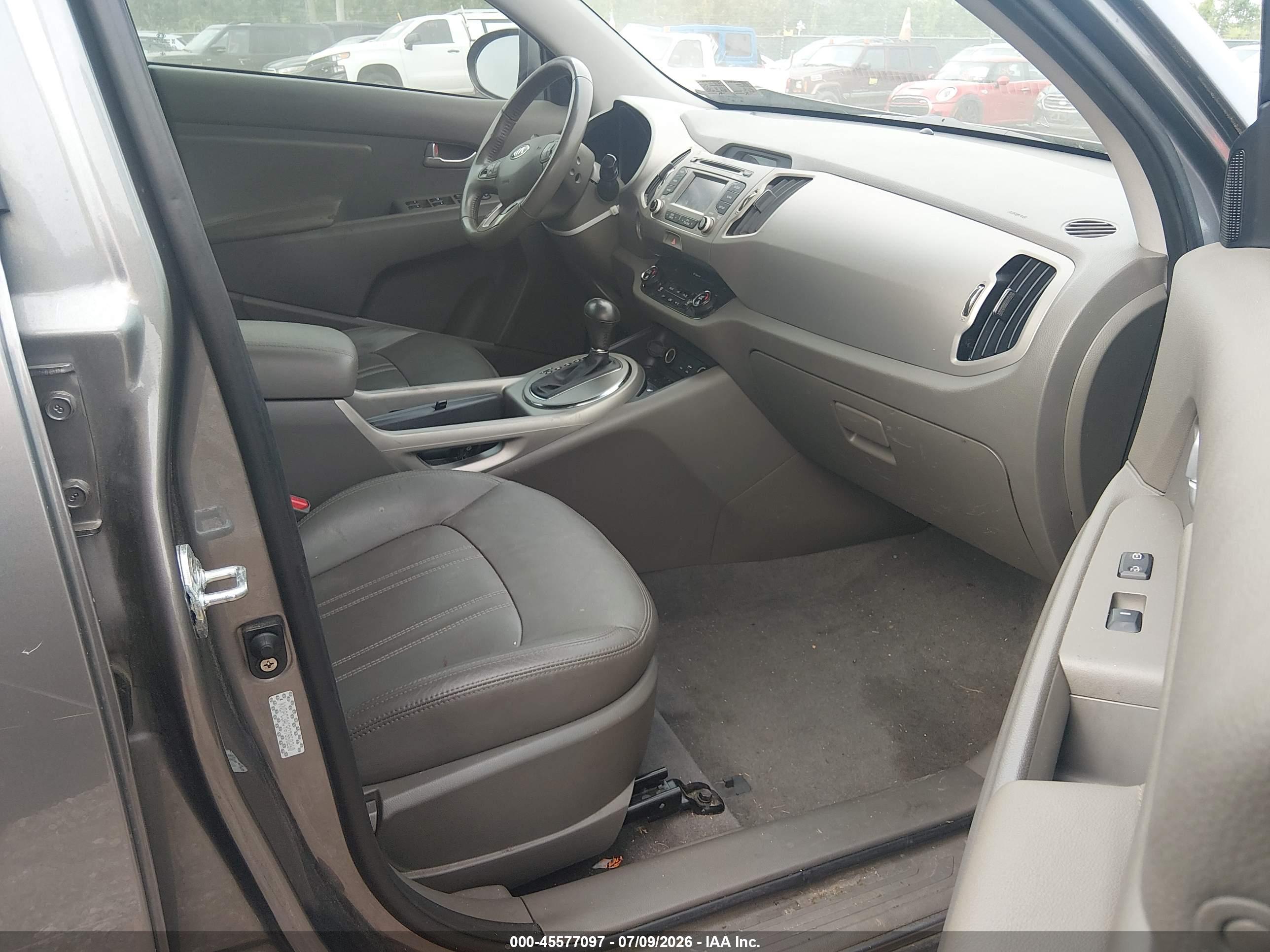2016 KIA SPORTAGE EX