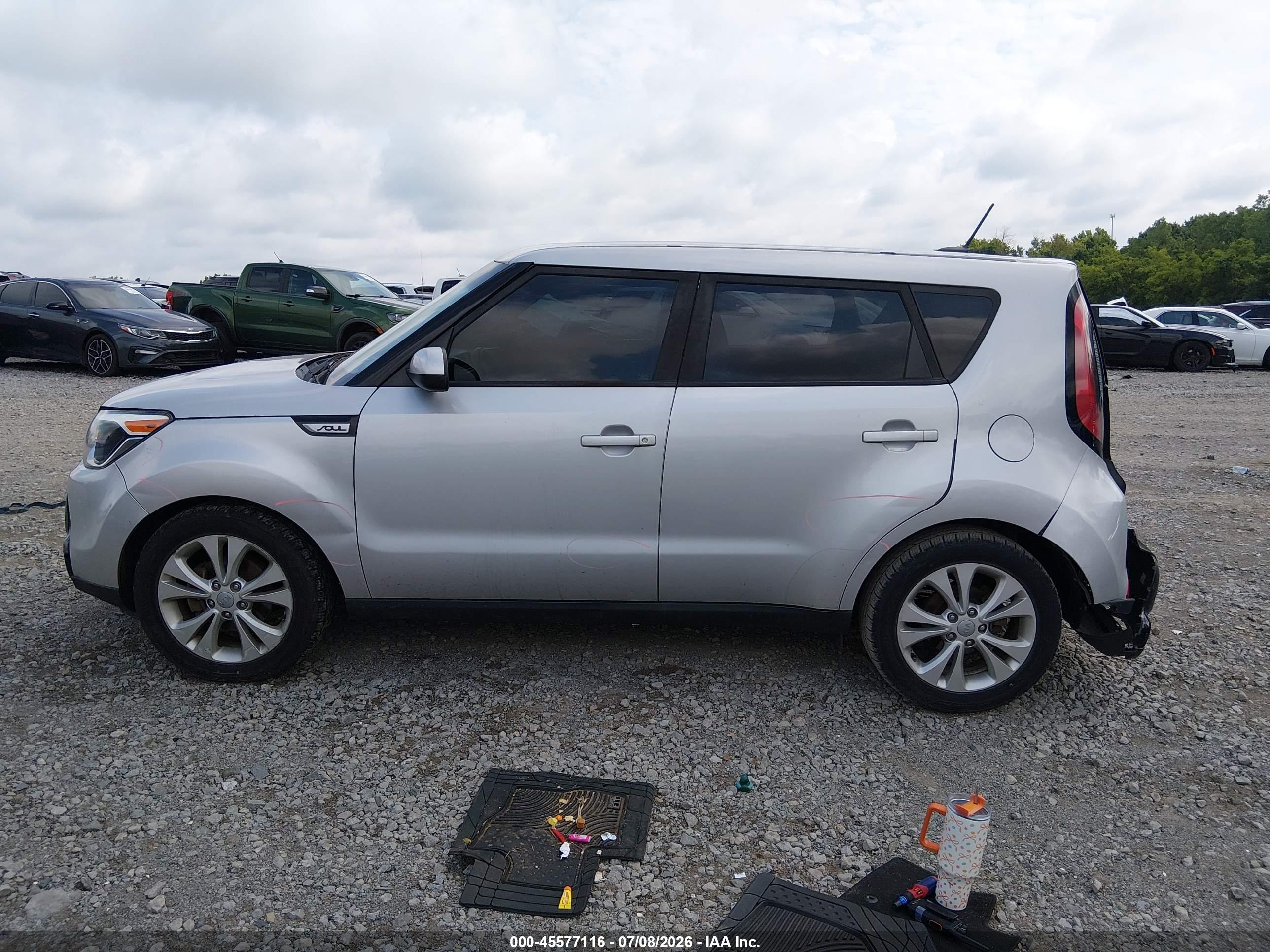 2016 KIA SOUL +