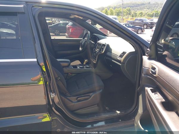 2016 JEEP GRAND CHEROKEE LAREDO